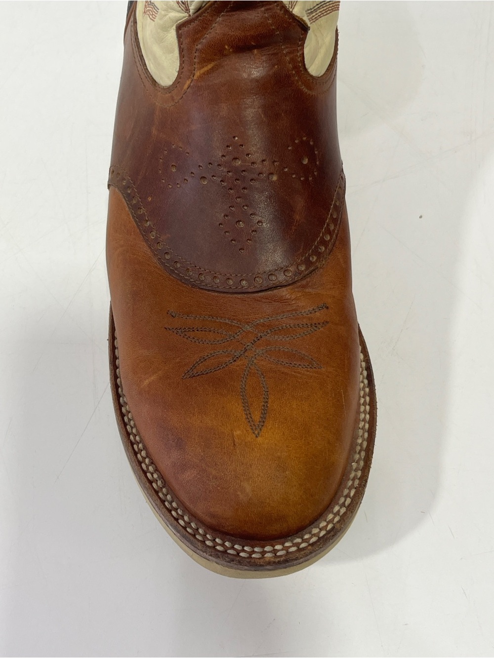 Tony Lama Two-Tone Brown and Cream Western Cowboy Boots - Picture 14 of 16
